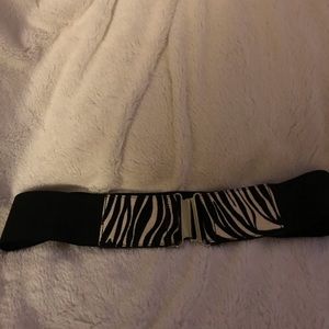 Zebra print elastic wide belt